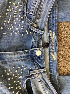 Seven7 Light Blue Skinny Jeans with Pearl Stud Embellishments